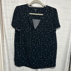 Hilary Radley Black and White Patterned Blouse